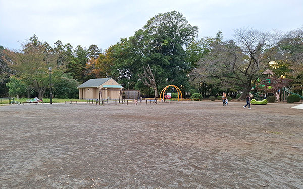 遊具広場
