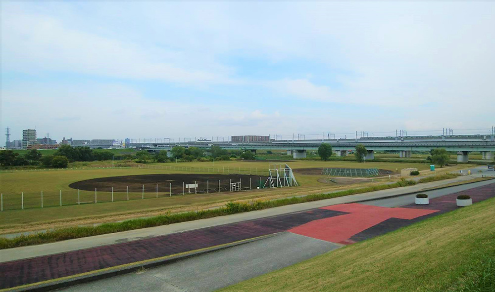 板橋区立荒川戸田橋野球場